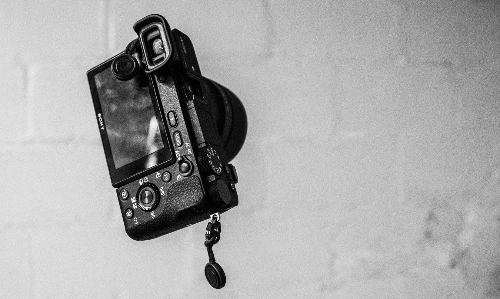 Cover image - how to shoot slow motion with sony a6500 - witandfolly.co